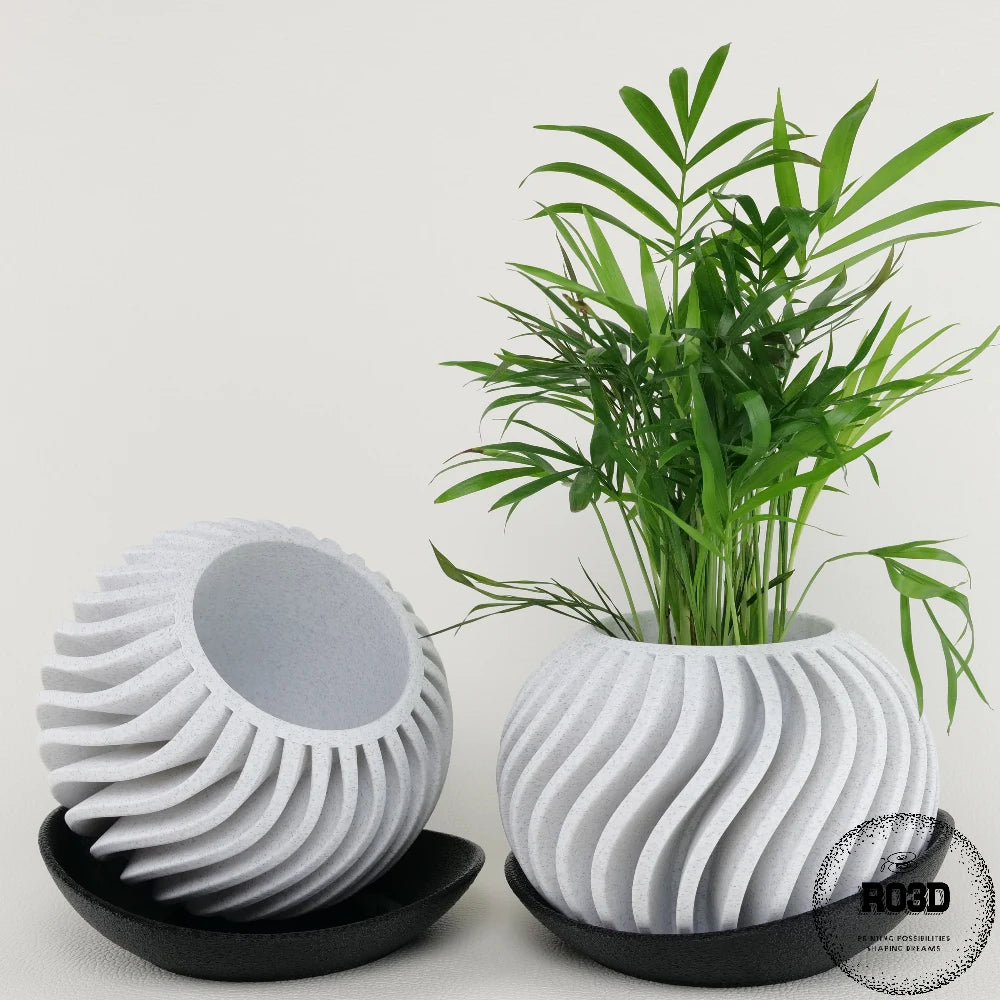 Ghiveci Surge - detaliu textură valuri și design contemporan