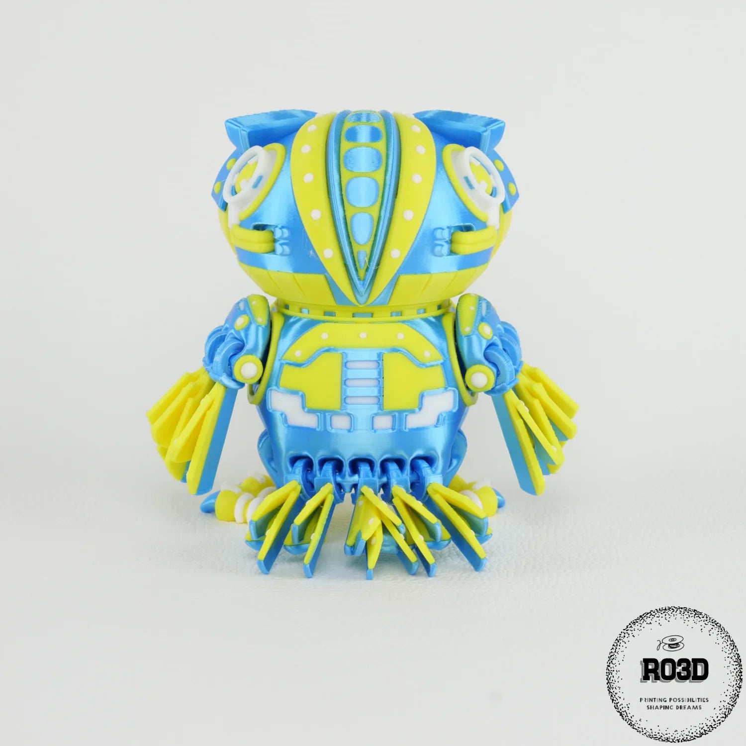 Cyber Owl - Bufniță 3D Print Flexi, vedere dinamică cu articulații mobile în poziție creativă