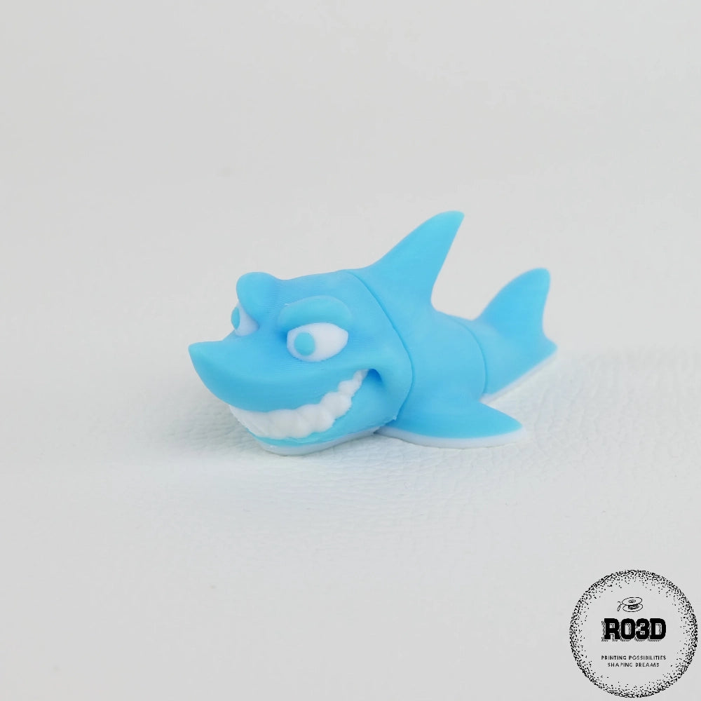 Flexi Shark - detaliu gură și dinți sculptați realist