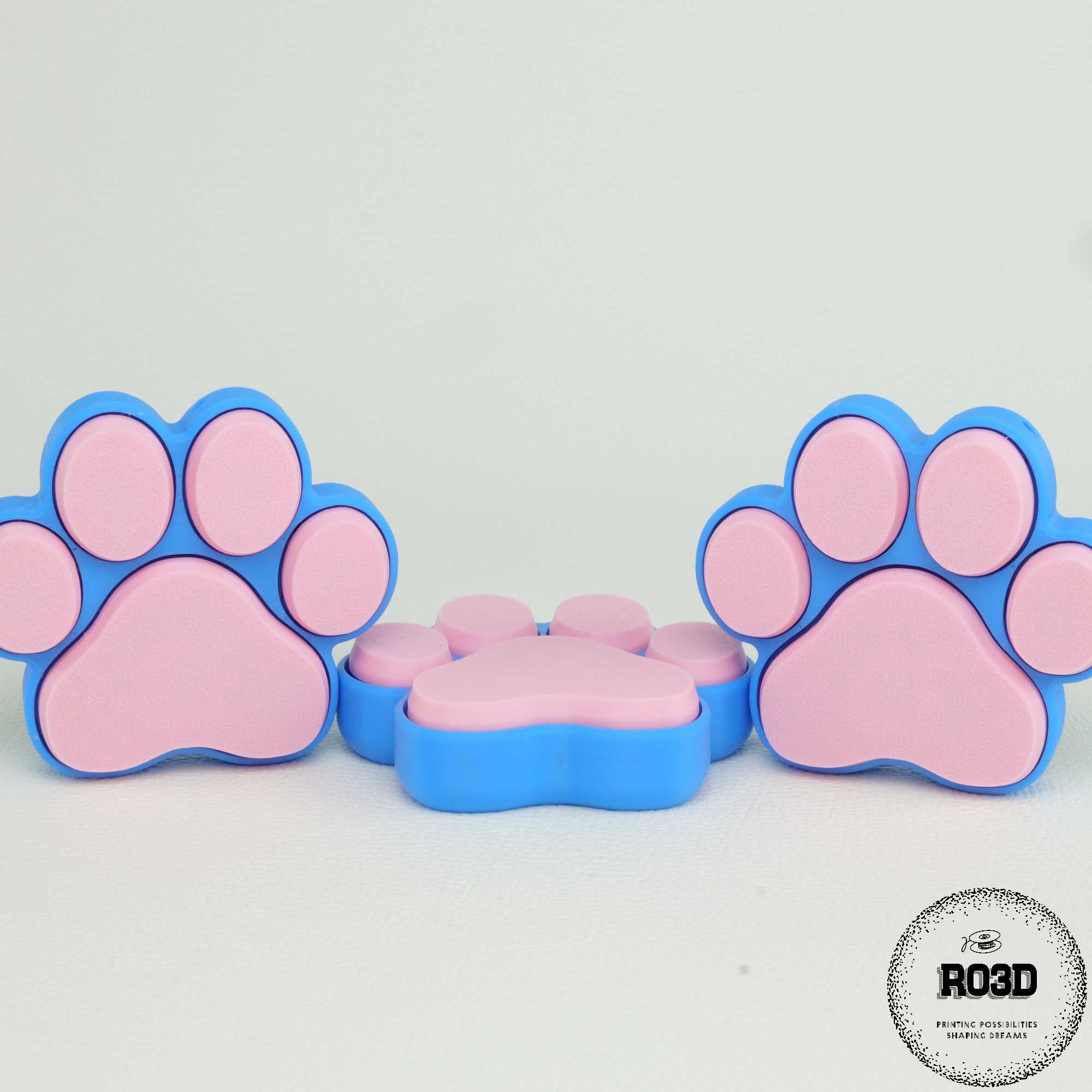 Labă clicker 3D - detaliu pernițe și gheare sculptate