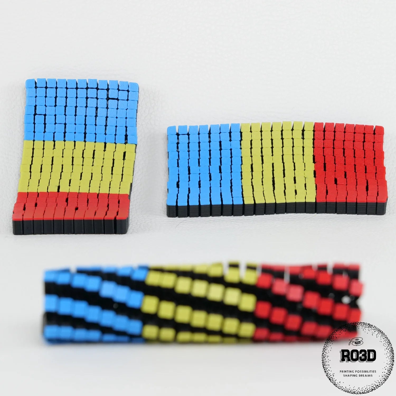 Jucărie fidget steag românesc - demonstrație flexibilitate