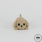 Câine fidget toy articulat cu breloc - vedere laterală design croșetat