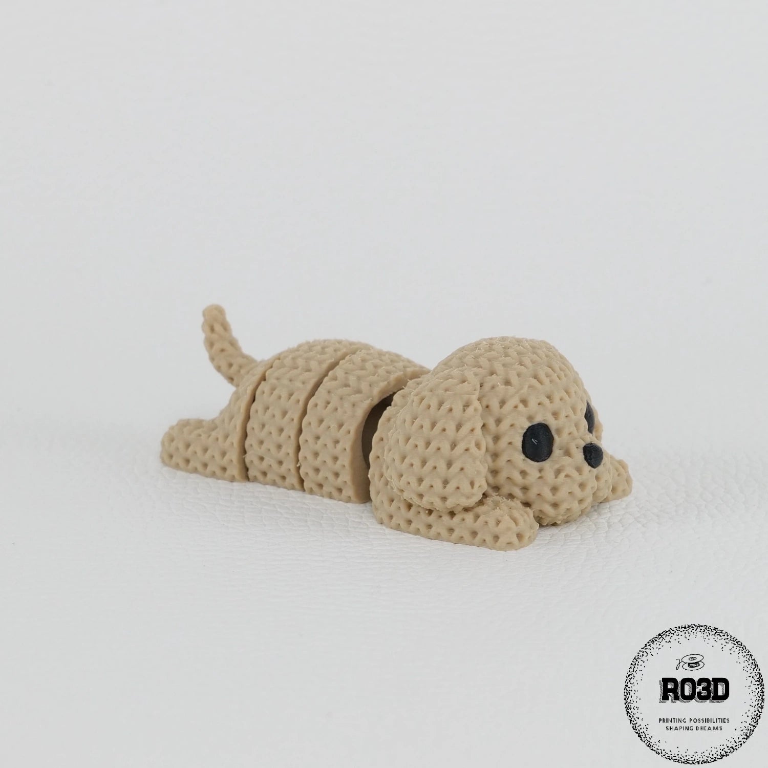 Figurină câine articulat cu breloc - jucărie fidget design knitted