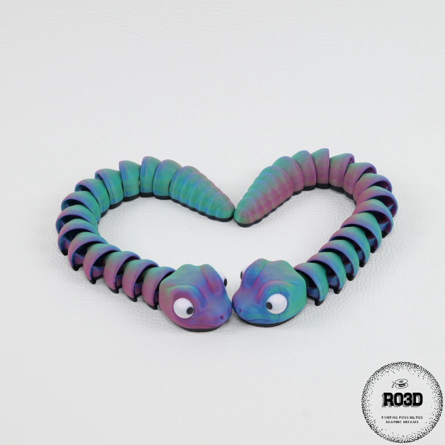 Flexi Baby Snake printare 3D - imagine principală, figură articulată compactă pentru birou și colecție