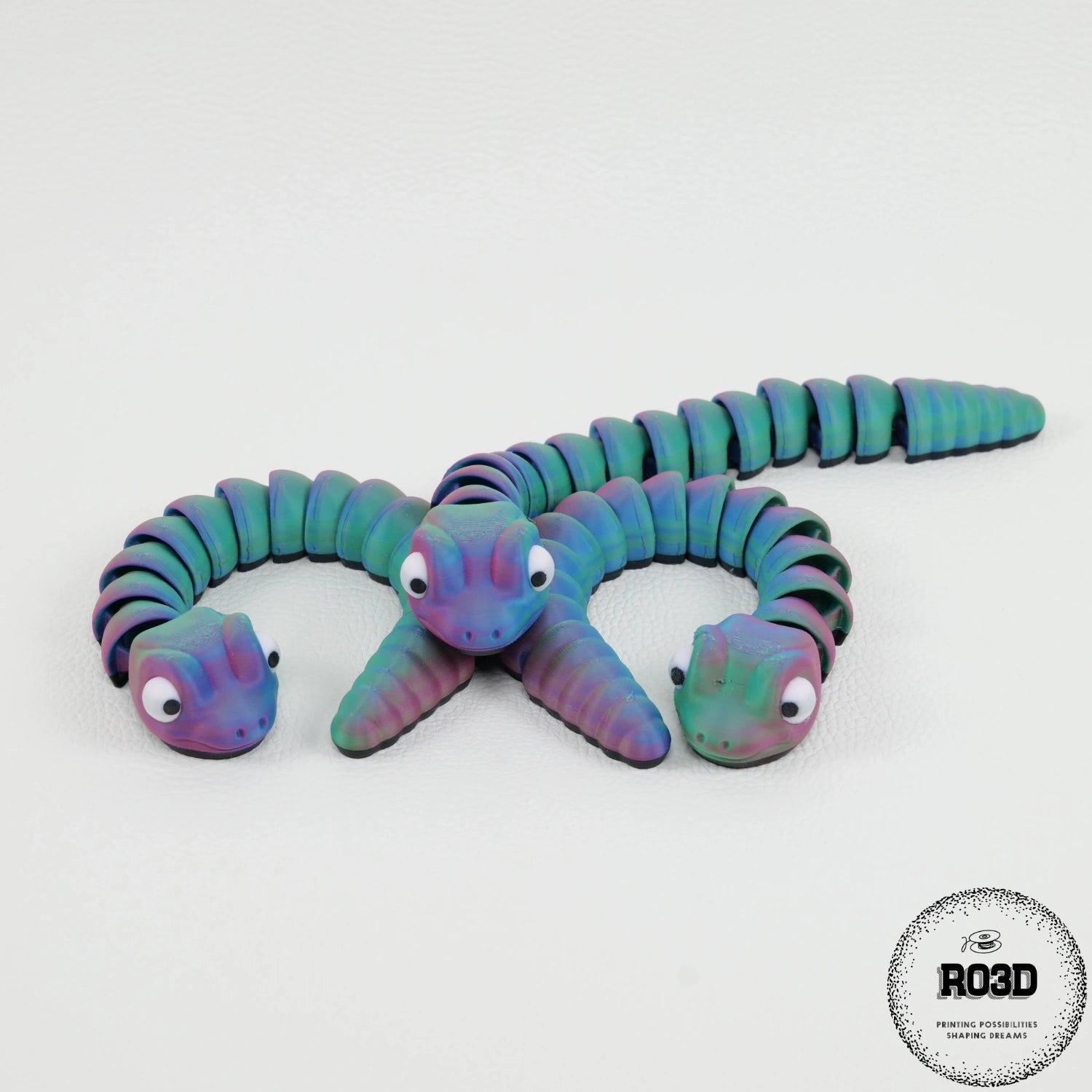 Figură articulată Baby Snake - detaliu segmente flexibile, decorațiune premium printată 3D