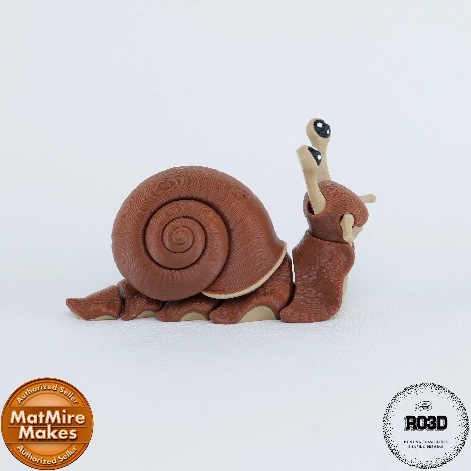 Articulated Snail - poziție extinsă, demonstrație flexibilitate corp și antene, printare 3D România