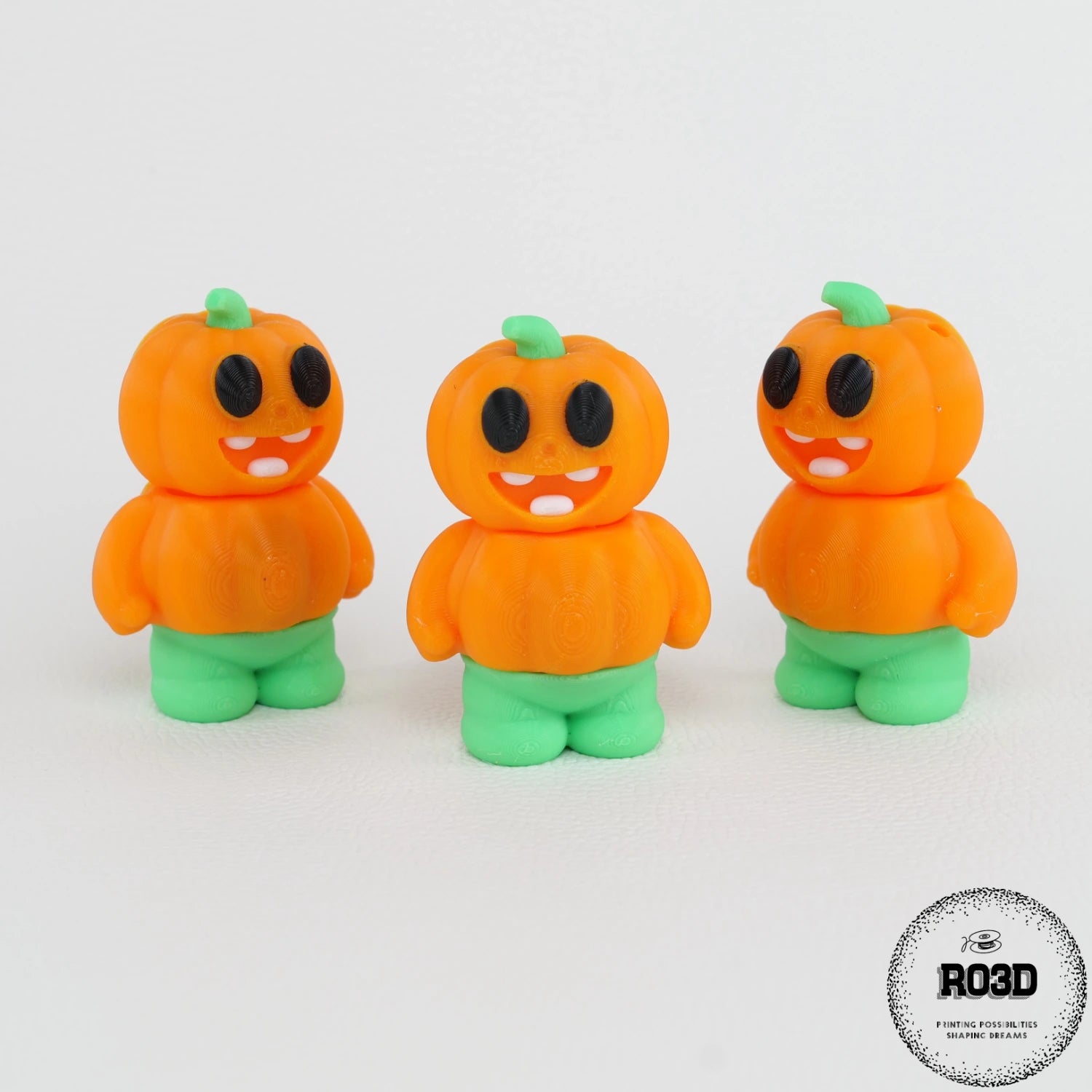 Breloc articulat Pumpkin-Man - detaliu caracter și personalitate dovleac