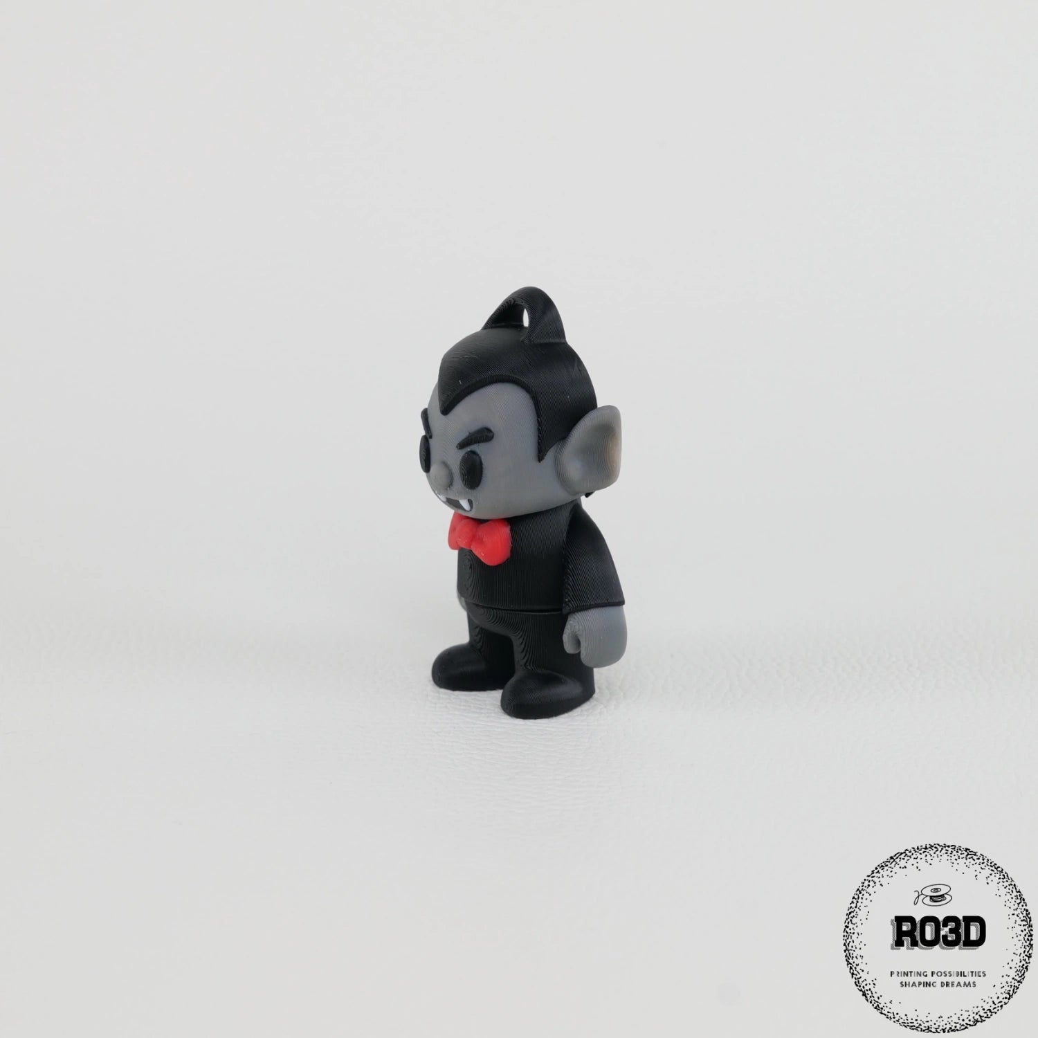 Flexi Vampire figurină 3D - vedere spate capă și detalii vampir