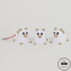 Ghost Cat - Pisică Fantomă Articulată 3D cu Breloc, vedere frontală cu ochi mari expresivi