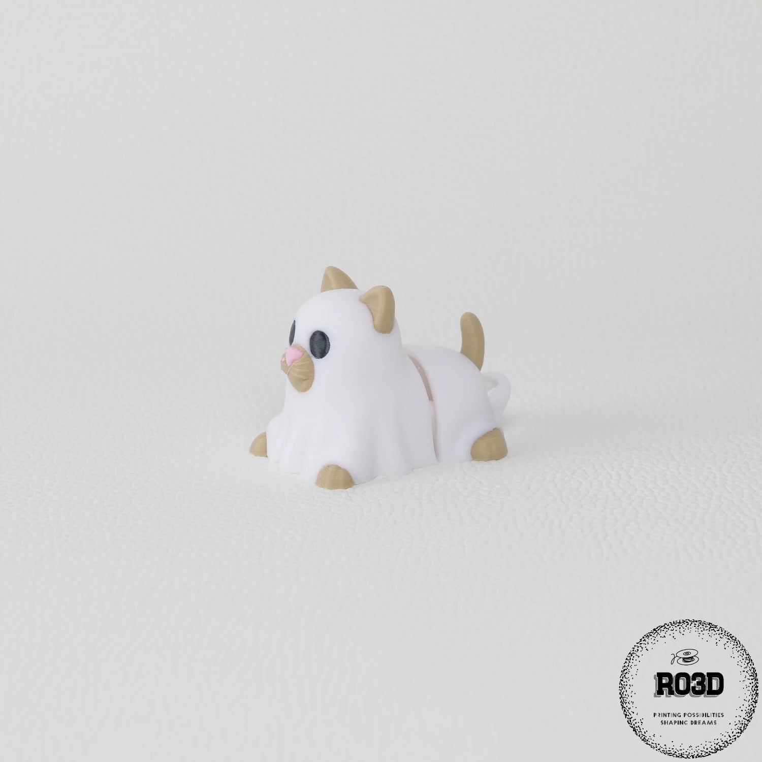 : Ghost Cat - Pisică Fantomă Articulată 3D, vedere din spate cu coadă articulată și breloc funcțional