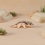 Crested Gecko - Gecko cu Creastă Articulat 3D cu Breloc, vedere principală cu creastă iconică și design realist