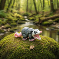 Mini Opossum - Oposum Articulat 3D Adorabil cu Breloc Keychain, vedere principală cu bot ascuțit și ochi mari expresivi