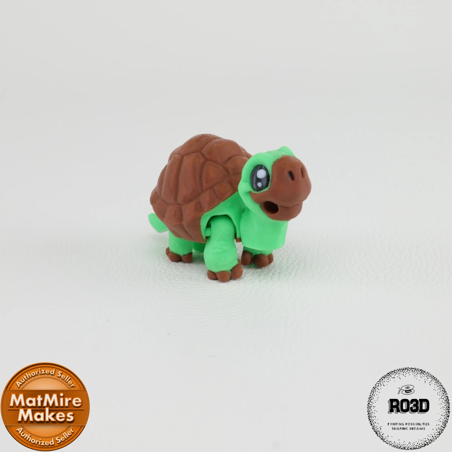 Mini Tortoise - Broască Țestoasă Articulată 3D cu Breloc Keychain, vedere detaliu segmente carapace și anatomie precisă