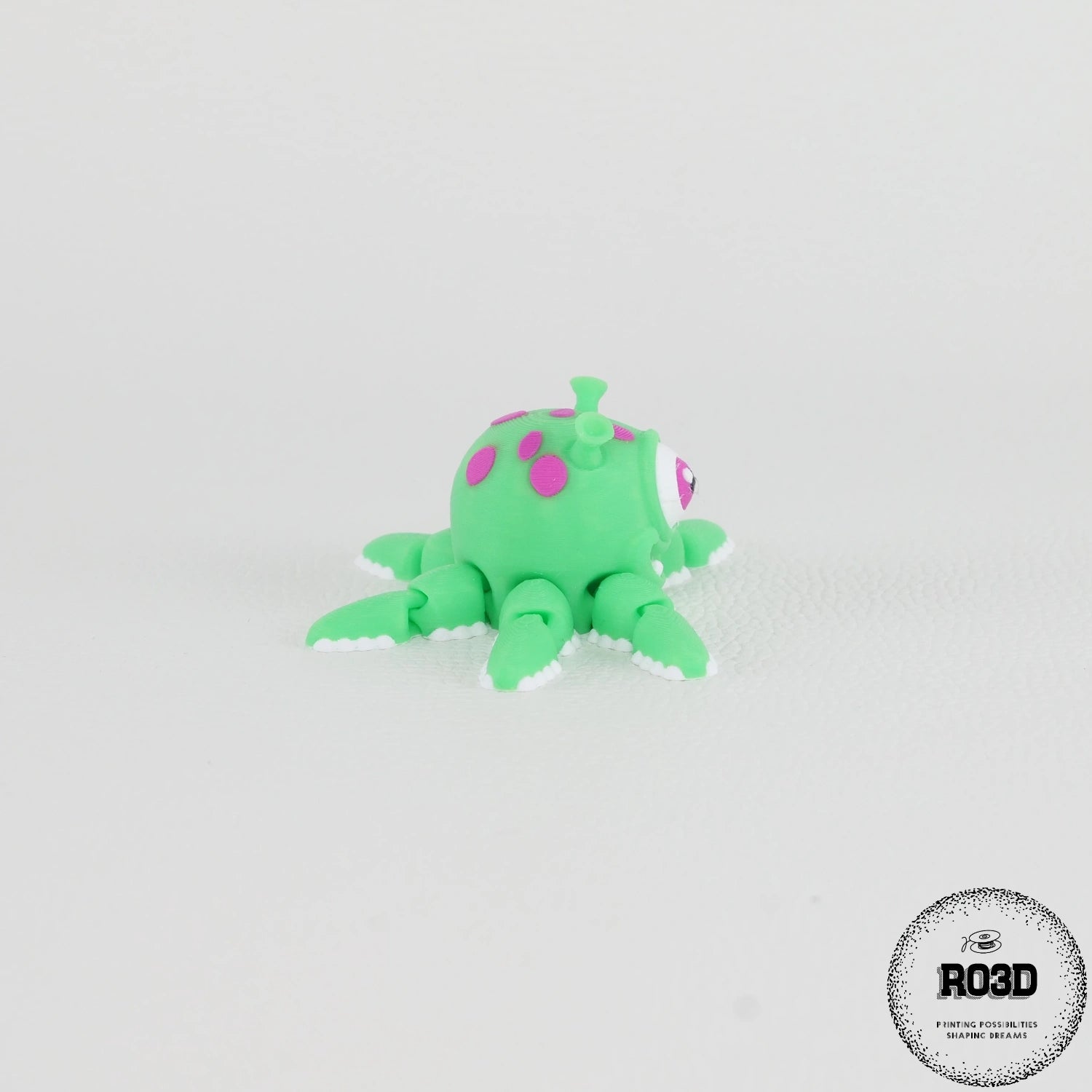 Alien Squid Spinner - Fidget Spinner Articulat 3D Print Alien Squid, vedere laterală cu tentacule flexibile și cap alien expresiv
