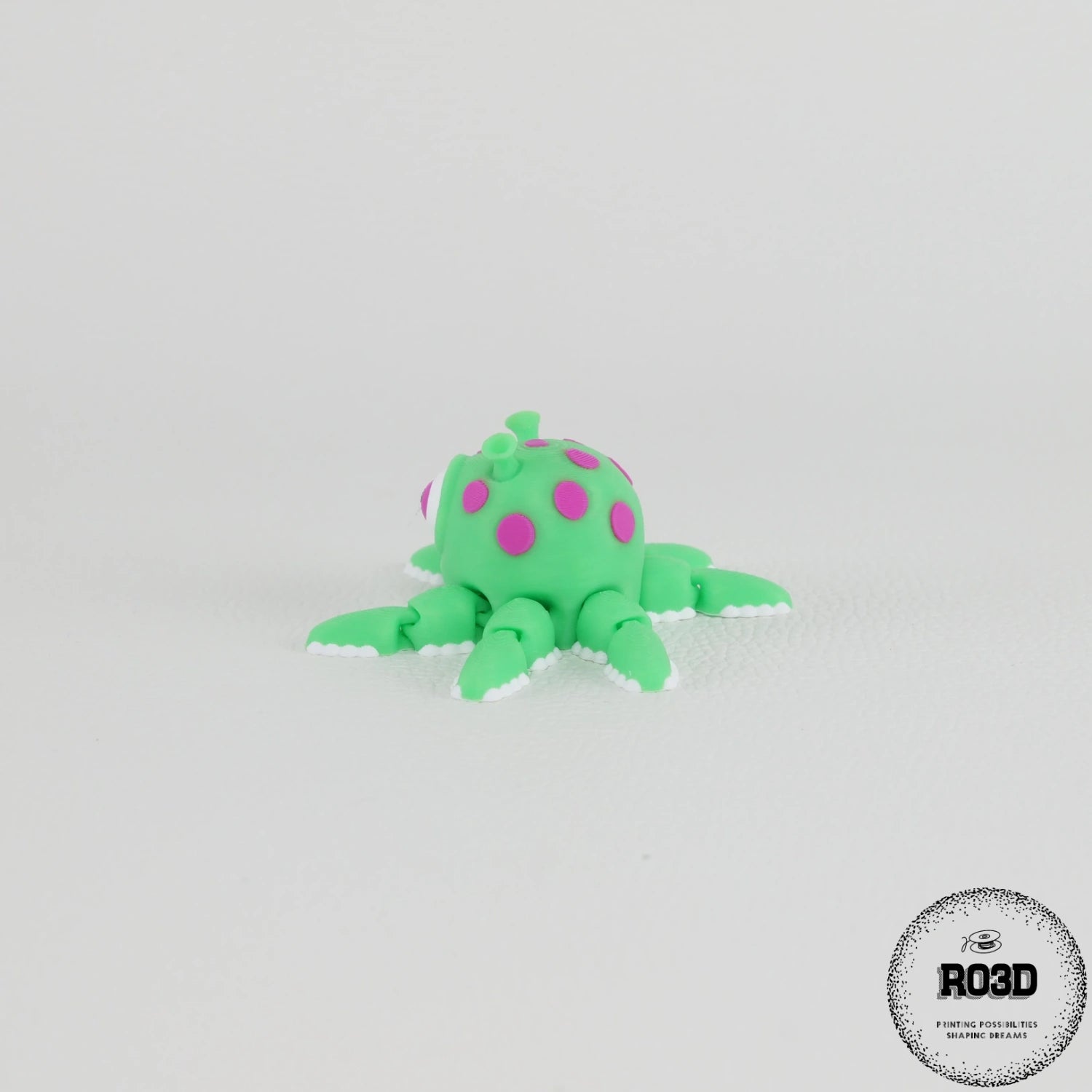 Alien Squid Spinner - Fidget Spinner Alien Articulat, vedere completă cu toate tentaculele mobile și detalii extraterestre