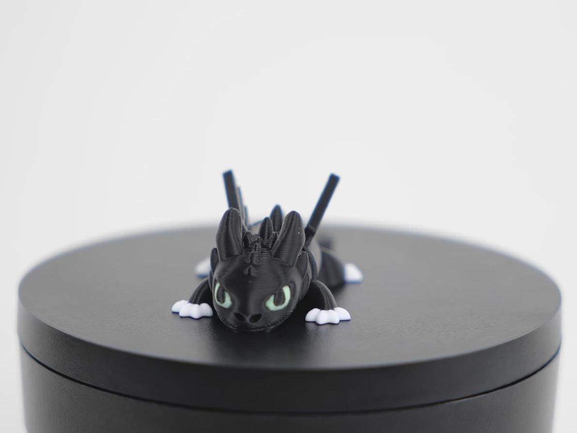 Night Fury Dragon - Dragon Negru 3D Articulat Fantasy