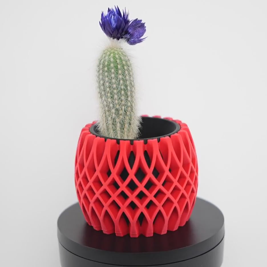 Ghiveci Interweave - Ghiveci 3D Geometric Modern Design Interweave, demonstrație rotație 360° cu pattern împletit distinctiv și design geometric modern compact 
