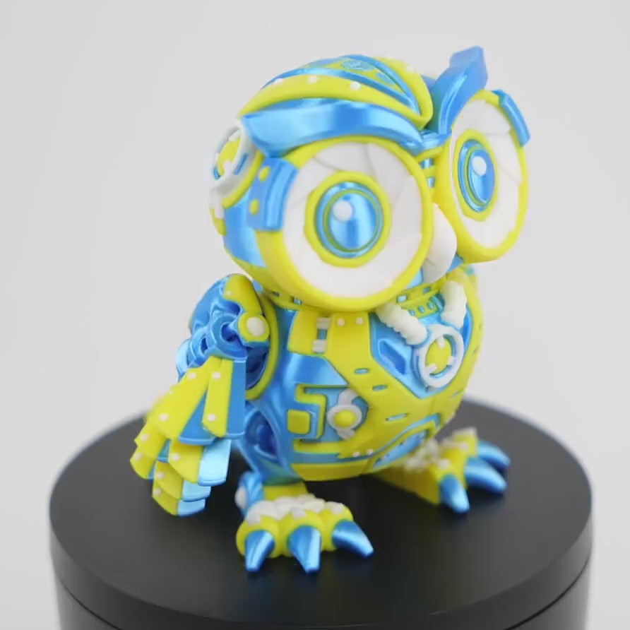 Cyber Owl - Bufniță Articulată 3D Print Flexi Cyber Owl, demonstrație articulații mobile și posabilitate completă cu design futurist cyber 